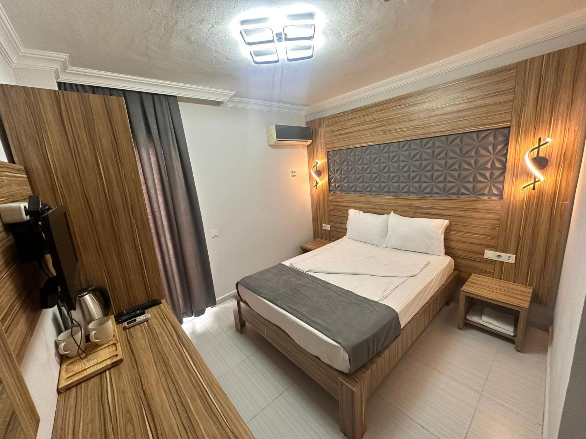 Royal Ezel Hotel أنطاليا المظهر الخارجي الصورة