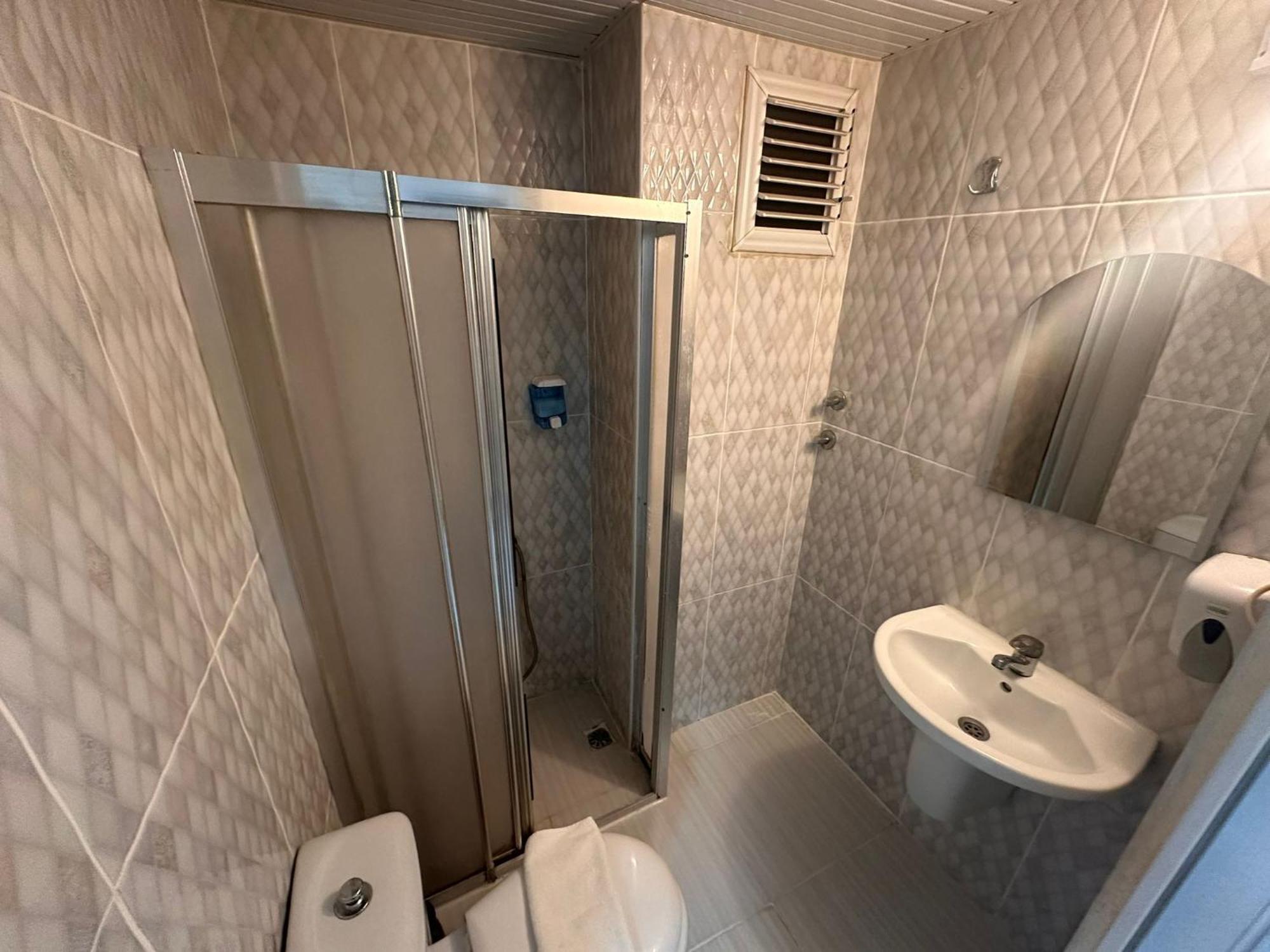 Royal Ezel Hotel أنطاليا المظهر الخارجي الصورة