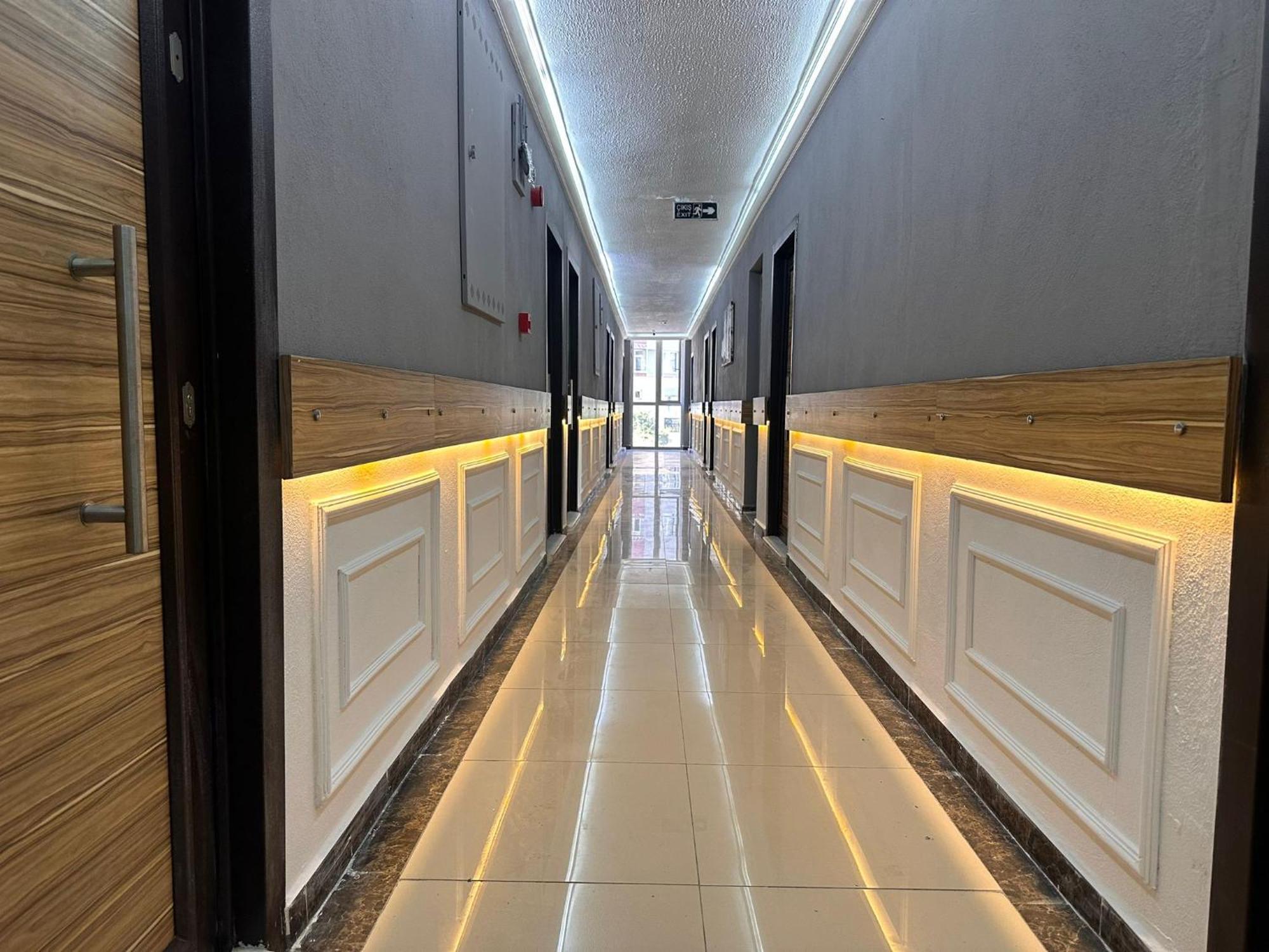 Royal Ezel Hotel أنطاليا المظهر الخارجي الصورة